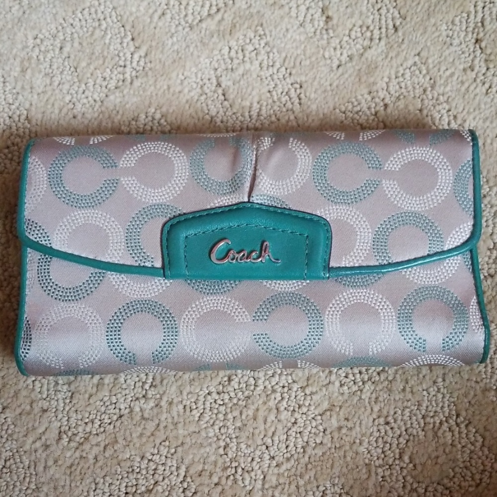 Coach Pocketbook